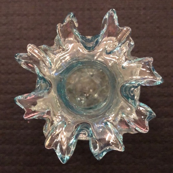 Vintage Cracked Glass Flower Vase - Picture 3 of 7